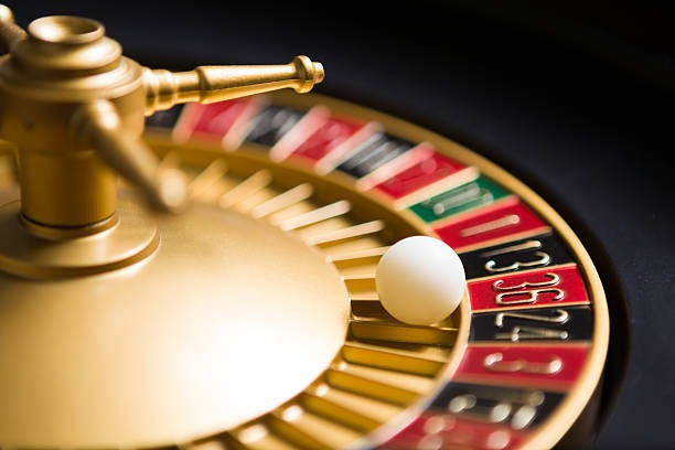 packman Speed Roulette interface on Android phone with betting controls and live stream